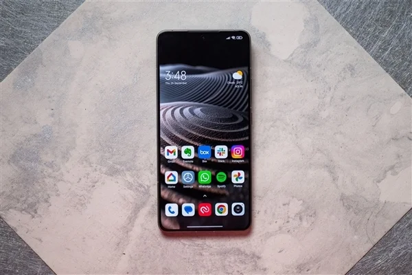 15系列家族唯一天璣旗艦！小米15T Pro現身