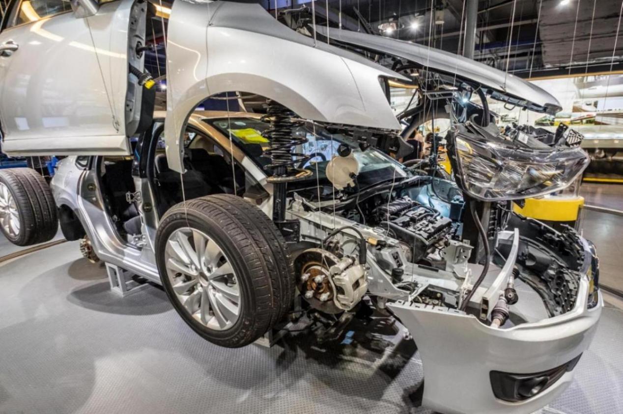 汽車降價的真相：砍配置？